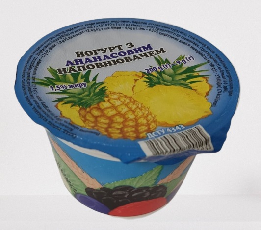 Йогурт питний ВІНЬКОВЕЦЬКИЙ СМАК ананас, 1,5%, 200 г